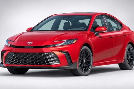 Toyota Camry 2027 tăng giá, giữ nguyên thiết kế