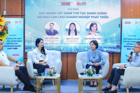 Cắt giảm thủ tục hành chính, gỡ rào cản cho doanh nghiệp