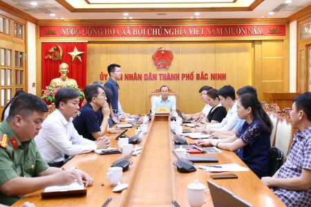 Bắc Ninh nghiên cứu triển khai hợp tác tổ chức các giải đấu thể thao điện tử và phát triển giáo dục