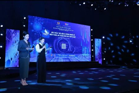 Dữ liệu và công nghệ số: Bảo đảm an toàn thông tin, phòng ngừa các nguy cơ trên không gian mạng