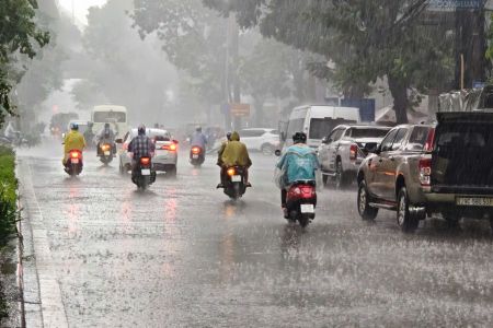 Thời tiết ngày 28/10: Trung Bộ tiếp tục mưa lớn, nhiều nơi nguy cơ ngập úng