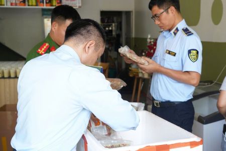 Hà Nội: Phát hiện, xử lý 167 vụ vi phạm an toàn thực phẩm trong 10 tháng