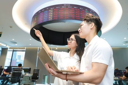 Chứng khoán phiên chiều 29/10: VN-Index đánh mất thành quả hồi phục, lùi sát ngưỡng 1.750 điểm
