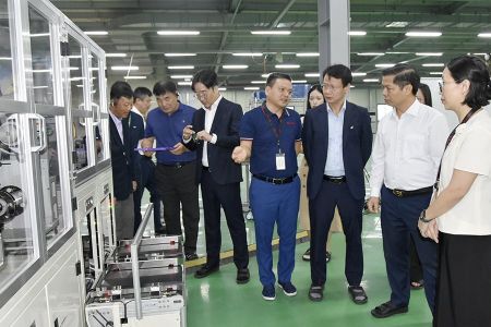 Bắc Ninh: Nhân rộng mô hình phát triển nhà máy thông minh và khuôn mẫu thông minh.