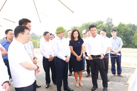 Lào Cai: Tập trung tháo gỡ vướng mắc tại các khu, cụm công nghiệp trọng điểm