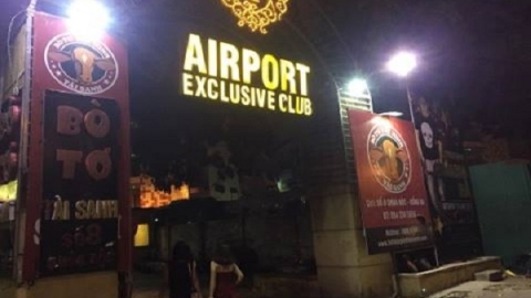 Bất ngờ với Bar Airport Chùa Bộc hoạt động công khai nhiều năm mà không phép xây dựng?