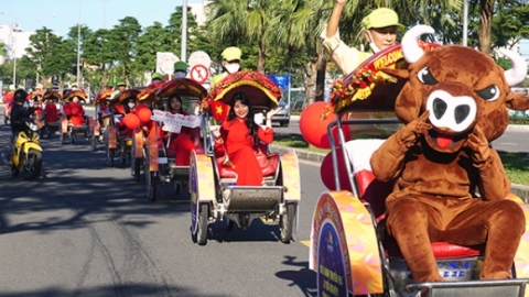 Đà Nẵng: Diễu hành xích lô du lịch “Chào Năm mới 2021"