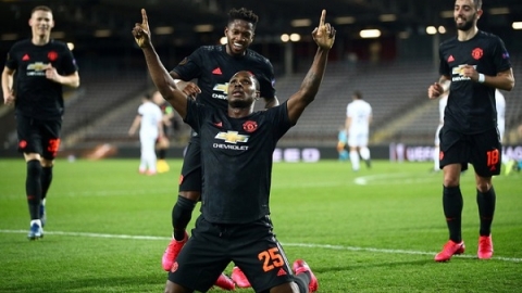 Dành thắng lợi 5-0 ở lượt đi, MU đặt một chân vào tứ kết Europa League