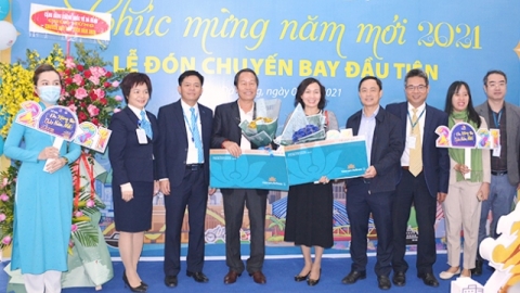 Đà Nẵng: Đón chuyến bay đầu tiên chào năm mới 2021