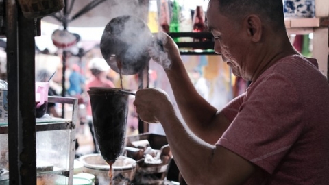 Cà phê sữa đá như một “đặc sản” mỗi khi đặt chân tới Sài Gòn