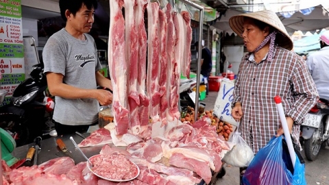 Giá heo hơi hôm nay 4/1: Giá nhích nhẹ 1.000 đồng/kg tại nhiều địa phương