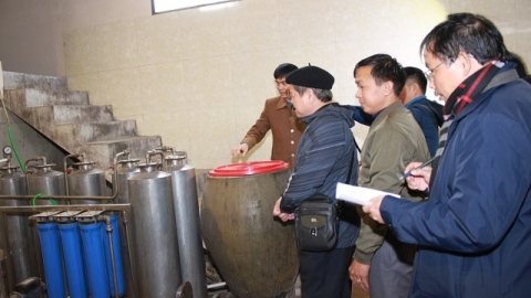 Ninh Bình: Tỷ lệ hộ sản xuất rượu thủ công được cấp giấy phép còn rất thấp