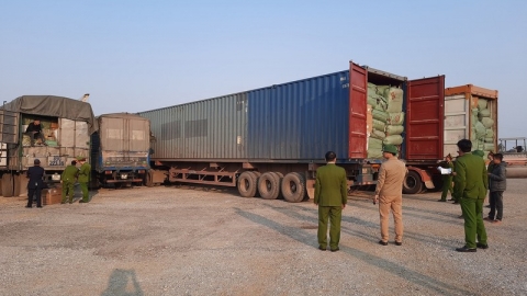 14 xe nghi hàng lậu bị bắt ở Hải Dương: Có 6 xe hàng đã làm thủ tục thông quan của 2 doanh nghiệp trên địa bàn tỉnh Quảng Ninh