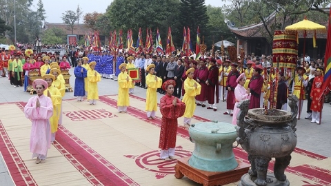 Phú Thọ: Dừng tổ chức các hoạt động phần Hội của Lễ hội Đền Mẫu Âu Cơ