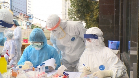 TP.HCM ghi nhận thêm một ca dương tính SARS-CoV-2 liên quan sân bay Tân Sơn Nhất