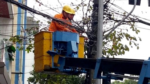 Bộ Công thương đề xuất điều chỉnh giá điện theo quý, tăng giảm khi chi phí thay đổi