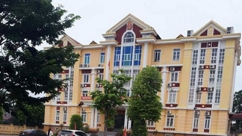 Thanh Hóa: Sắp xếp công việc mới cho hai cán bộ huyện đánh bạc tại công sở