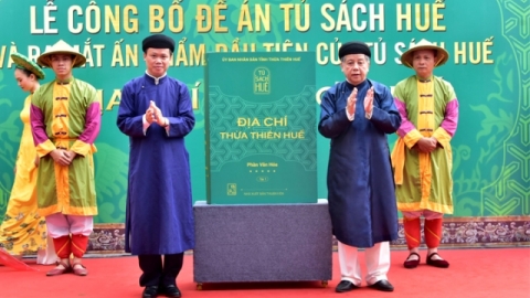 Thừa Thiên Huế: Công bố Đề án “Tủ sách Huế” và ra mắt “Địa chí văn hoá Huế”