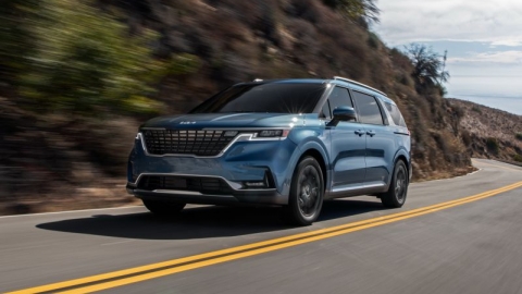 Kia Sedona 2021 hoàn toàn mới lộ diện tại Việt Nam