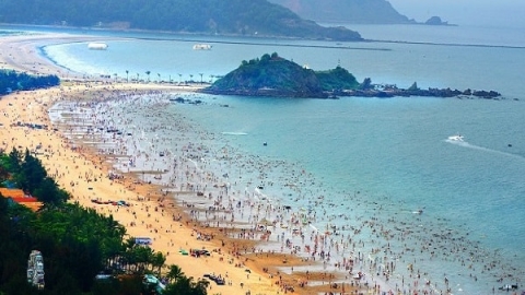 Cửa Lò phấn đấu đón hơn 3,1 triệu khách trong mùa du lịch biển 2021