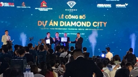 Lộc Ninh (Bình Phước): Chưa hoàn thiện hạ tầng, dự án Diamond City đã rao bán rầm rộ?