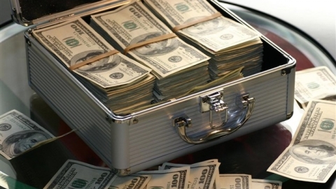 Tỷ giá USD hôm nay 26/4: USD tiếp tục lao dốc