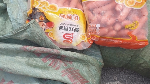 Lạng Sơn: Ngăn chặn lượng lớn thực phẩm chế biến sẵn nhập lậu từ Trung Quốc