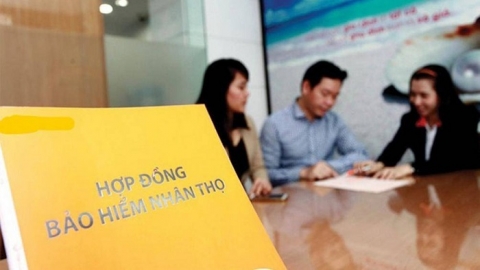Bộ Tài chính: Yêu cầu kiểm tra, xử lý việc các ngân hàng “ép” khách mua bảo hiểm khi vay vốn