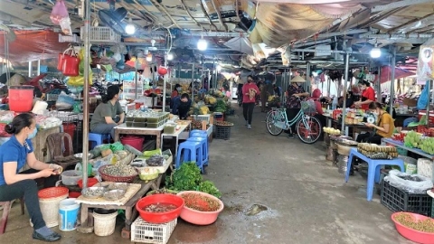 Huyện Vân Đồn (Quảng Ninh): Tích cực tuyên truyền vận động nhân dân thực hiện nghiêm các biện pháp chống dịch Covid -19
