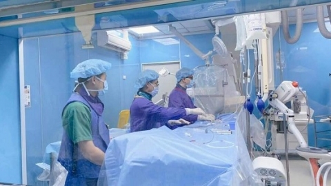Can thiệp cấp cứu lấy huyết khối xoang tĩnh mạch não giúp bệnh nhân tránh được 'cửa tử'