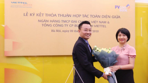 PvcomBank và Viettel Post hợp tác chiến lược với giải pháp ứng vốn kinh doanh trên nền tảng số