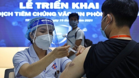 TP.HCM: Tiêm vaccine phòng Covid -19 cho toàn bộ giáo viên, nhân viên ngành Giáo dục