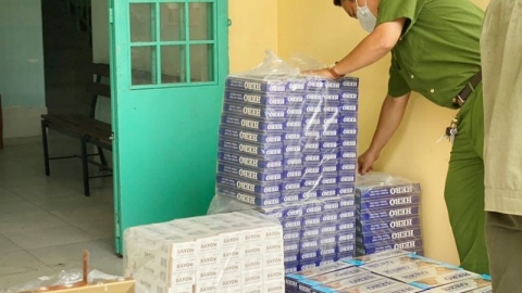 An Giang: Thu giữ 3 xe mô tô và gần 4.000 bao thuốc lá lậu
