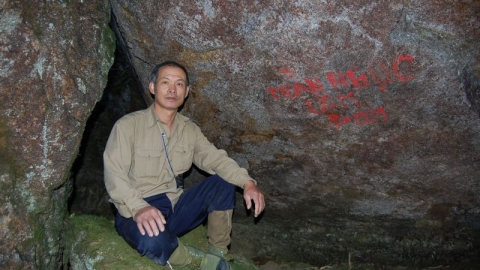 Những chuyện kỳ lạ chưa kể trên đỉnh Fansipan