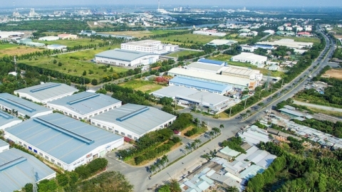 Lợi thế cạnh tranh bất động sản công nghiệp Việt Nam và các lưu ý dành cho nhà đầu tư
