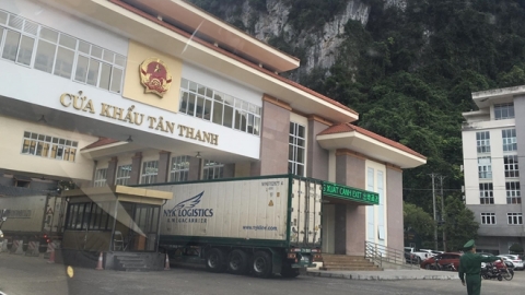 Hoạt động thông quan hàng hóa qua Cửa khẩu Tân Thanh trở lại bình thường từ hôm nay