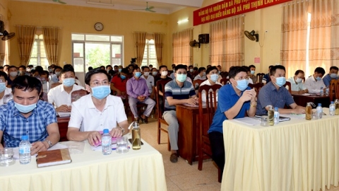 Tuyên Quang: Tọa đàm giải pháp nhân rộng mô hình chăn nuôi lợn bản địa theo hướng an toàn sinh học