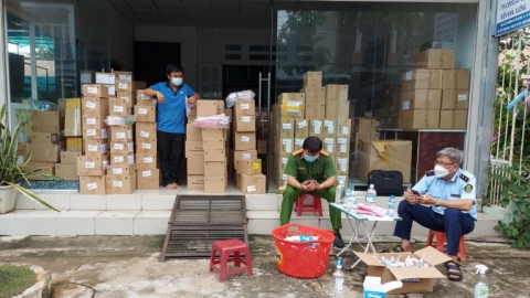 Long An: Tạm giữ nhiều thiết bị y tế có dấu hiệu vi phạm