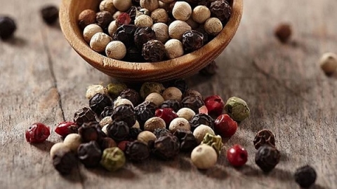 Giá tiêu ngày 24/9: Giao dịch trong khoảng 77.000 - 81.000 đồng/kg