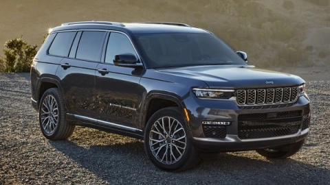 Hơn 56.000 xe Jeep Grand Cherokee bị triệu hồi do lỗi?