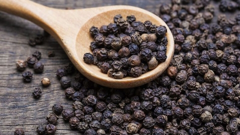 Giá tiêu ngày 8/10: Trong nước tăng 500 - 1.000 đồng/kg