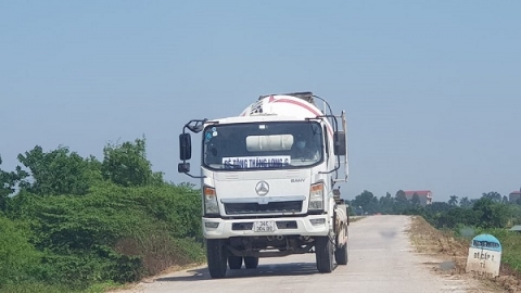 Hải Dương: Xử lý nghiêm đoàn xe bê tông hiệu Thăng Long quá tải chạy trên đường