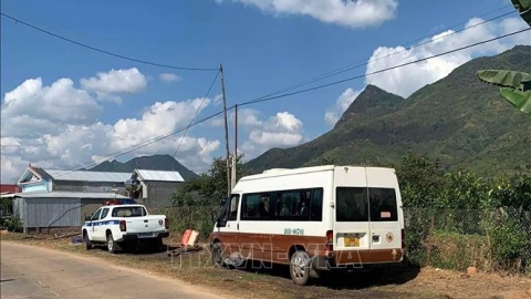 Thông tin mới vụ 4 học sinh văng khỏi xe đưa đón ở Sơn La