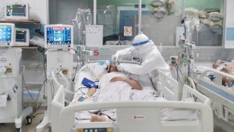 Tính đến sáng 28/11, gần 5.400 ca Covid-19 nặng đang điều trị