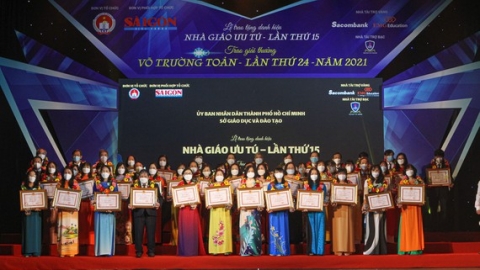 TP. HCM vinh danh các Nhà giáo ưu tú và trao giải thưởng Võ Trường Toản cho 50 giáo viên tiêu biểu