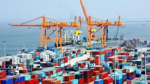 Nửa đầu tháng 01/2022, kim ngạch xuất nhập khẩu của Việt Nam đạt 27,55 tỷ USD