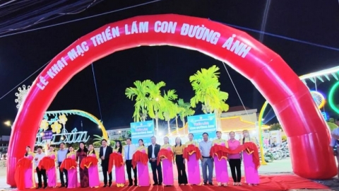 Khai mạc triển lãm ảnh nghệ thuật con đường ảnh “Bến Tre trên đường phát triển”