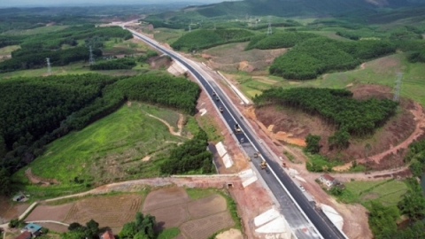 Dự kiến đưa cao tốc Vân Đồn - Móng Cái đi vào hoạt động từ 01/08