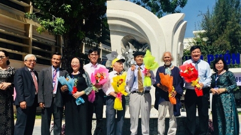 Khánh thành công trình Biểu tượng “Từ trái tim đến trái tim” tại Bình Định