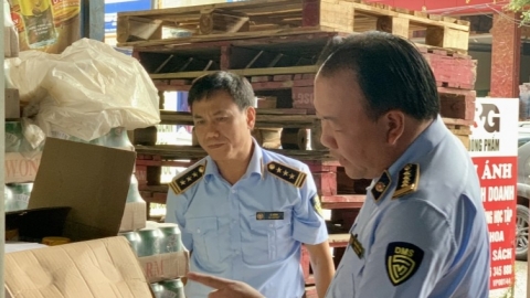 Lực lượng Quản lý thị trường thực hiện khảo sát, nắm bắt giá hàng hóa tại Vĩnh Phúc